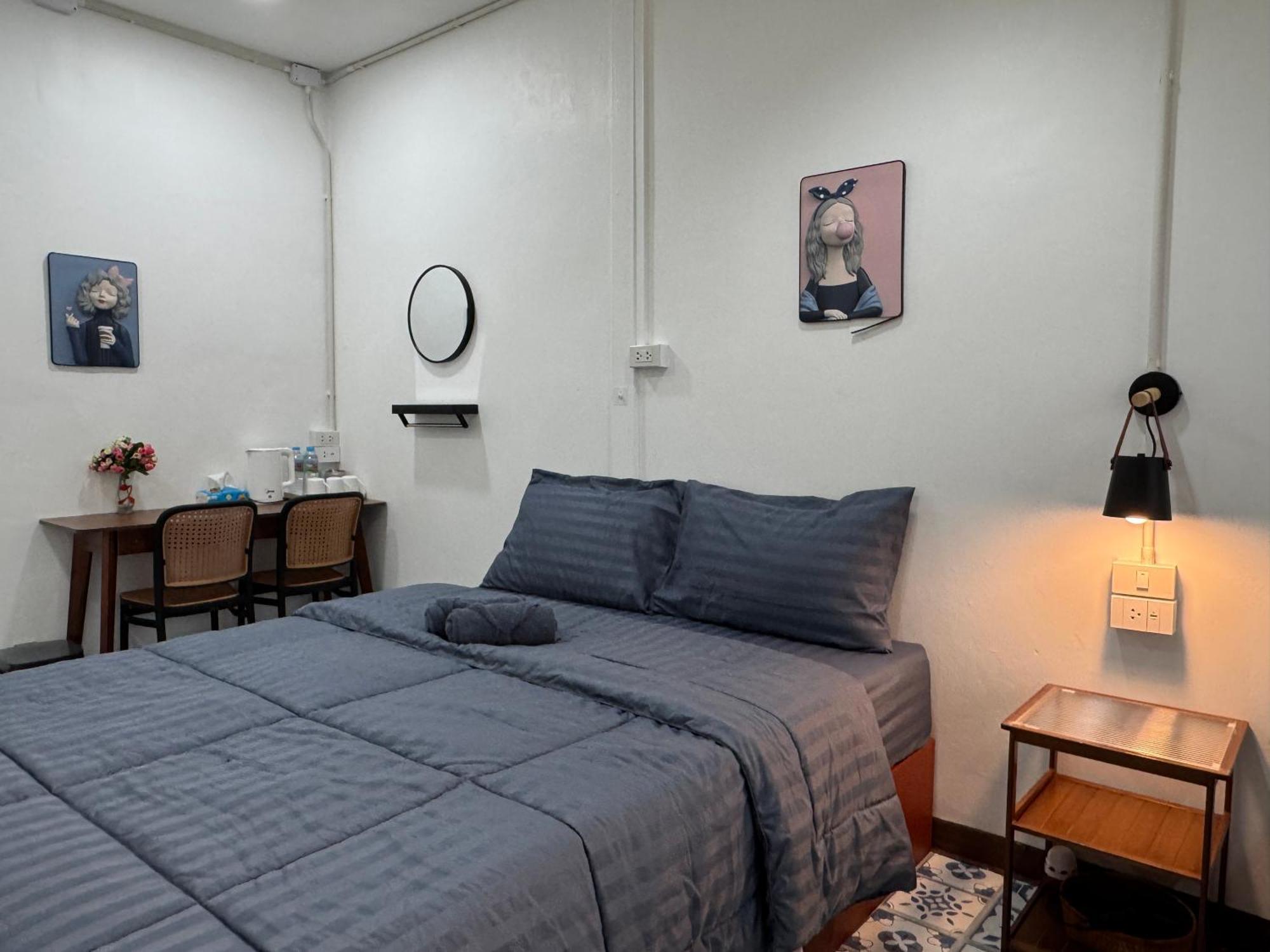 Nut Home Hostel Bangkok Ngoại thất bức ảnh